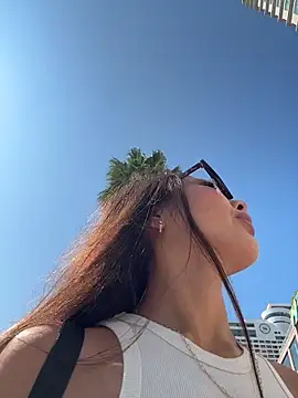 lean lie8 online show from March 27, 1:40 am