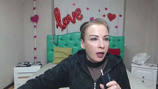 ElizabethSho online show from March 27, 6:08 pm