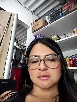 Linda Lars online show from November 5, 2:39 am