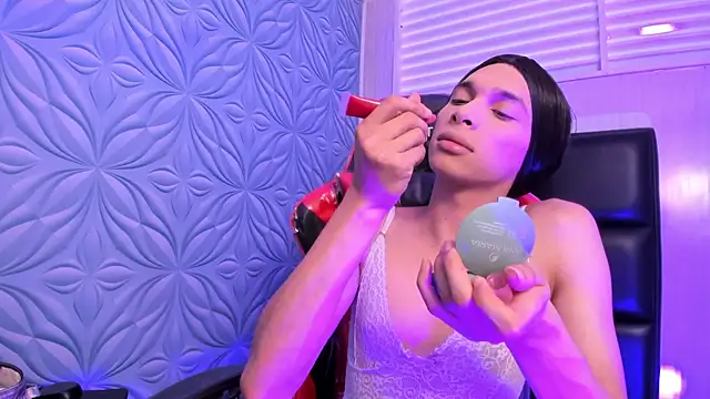 Milk max 18 online show from October 23, 9:43 pm