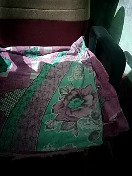 Ralisha Rani online show from November 28, 8:45 pm