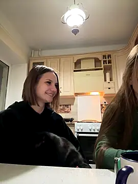 sweety secret  online show from November 19, 4:40 pm