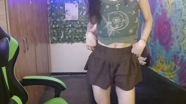 BurningVenus12 online show from April 14, 9:53 am