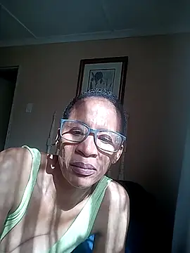 bustybillies online show from December 20, 6:06 am