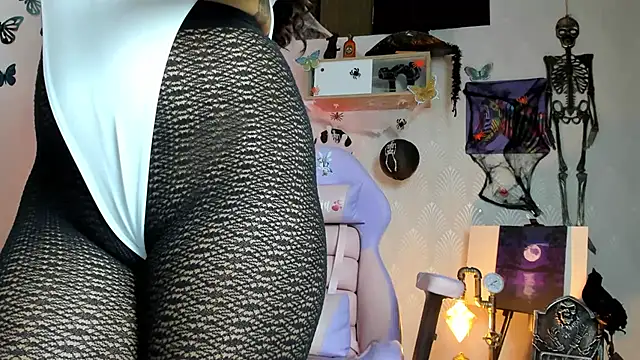 Alaia Love77 online show from October 16, 9:50 pm