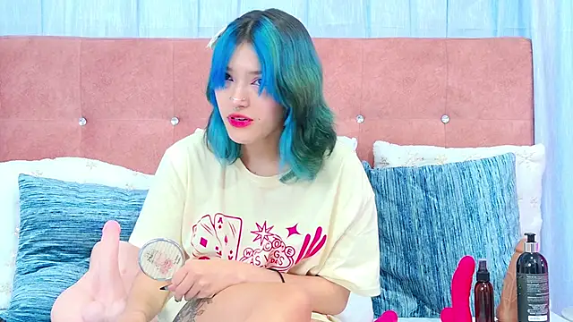 AlliciaKim online show from October 21, 7:51 pm