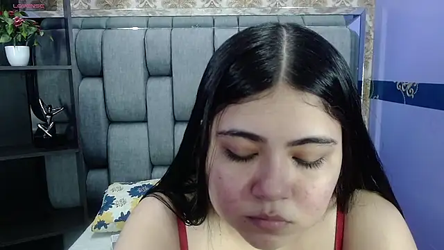 Laura Copers online show from July 13, 7:58 pm