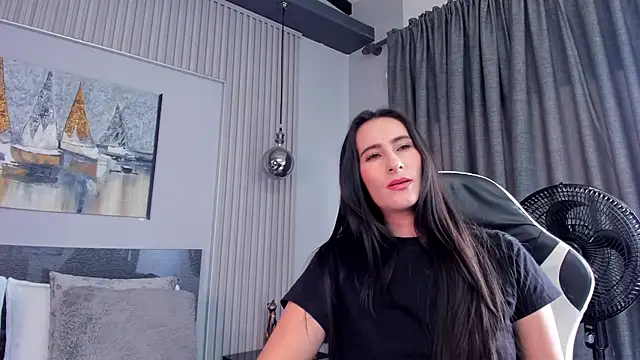 SaraGomez1 online show from June 1, 6:20 pm