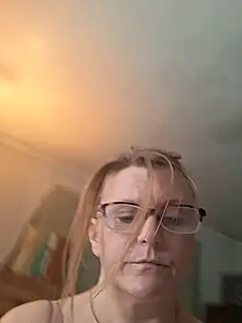 skyeb0787 online show from February 19, 5:01 pm