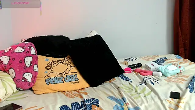 naihroby online show from October 19, 6:59 am