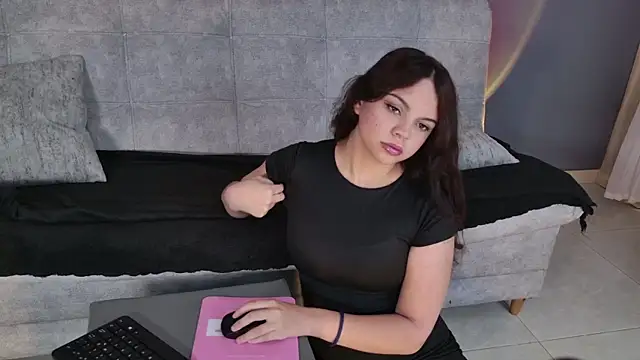 miaa lux online show from January 15, 6:58 pm