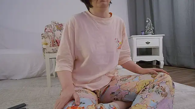 SophieeRain online show from January 12, 7:52 pm