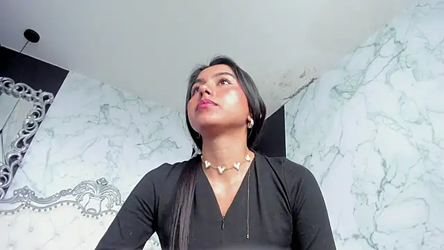 Emmy Cute18 online show from September 9, 1:44 pm