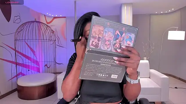 SavannahStorm online show from November 28, 1:03 pm