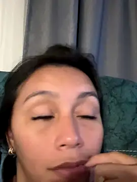 Ashely--jhonsons online show from September 12, 12:55 am