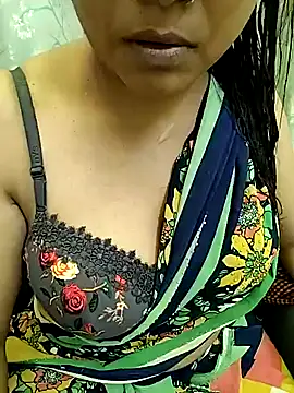 Cute Kritika online show from September 11, 4:57 am