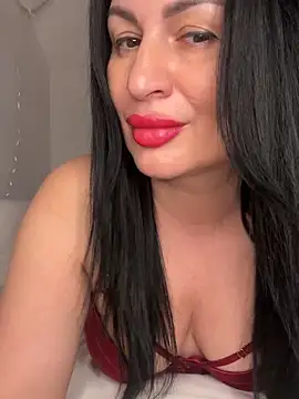 Helena7077 online show from April 9, 10:15 pm