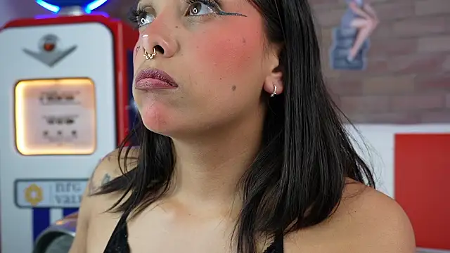 miss collins online show from March 6, 6:25 pm