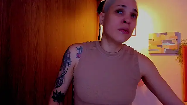 Charlee pink online show from March 20, 7:24 am