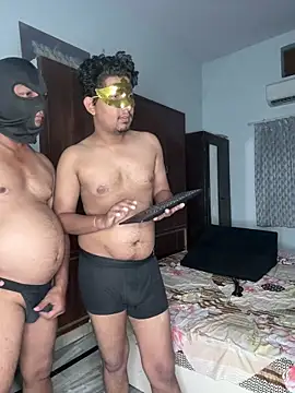 Sexy bitch 23 online show from April 17, 4:09 pm