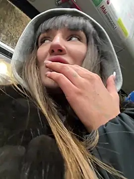 Sophie Avory online show from January 11, 6:13 pm