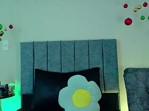 GabrielaMK online show from November 27, 1:03 pm