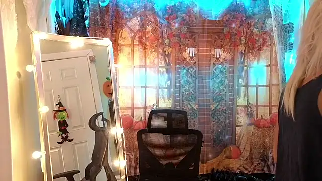 cunty tranny lydia online show from November 12, 6:22 am