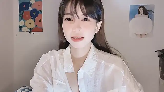 -Hottie online show from December 16, 4:13 pm