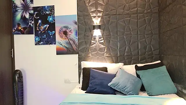 graceymilf666 online show from September 16, 11:18 am