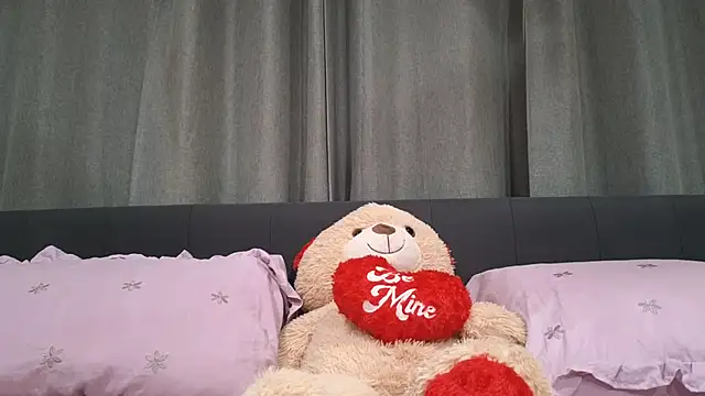 longislandprincess online show from April 17, 9:11 am