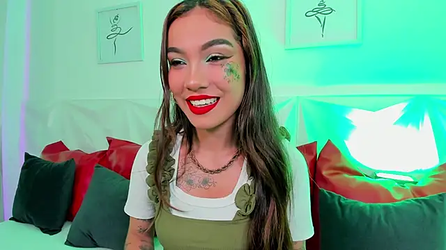 scarlet castro online show from March 17, 6:12 pm