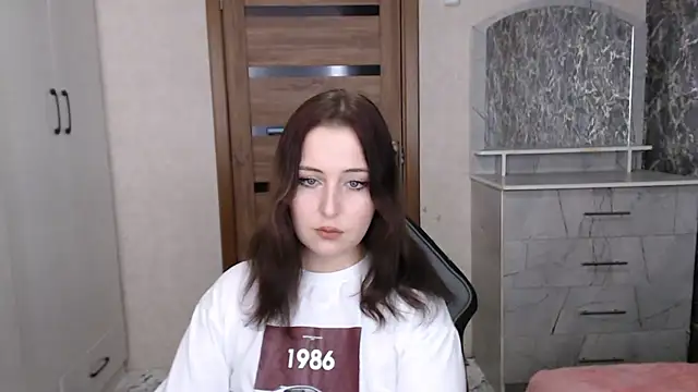 Kristy-Max online show from November 22, 8:11 pm