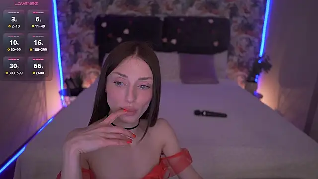 Alice Arwen online show from February 23, 2:49 pm