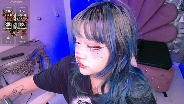 toky doll online show from November 2, 8:34 pm