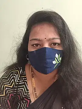 neelu-hoty online show from December 5, 2:29 pm