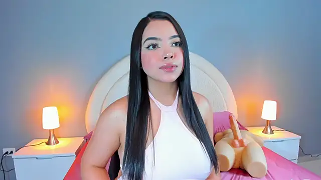 Snapshot of Eva_bigboobs chatting on October 23, 11:27 am Eva bigboobs online show from October 23, 11:27 am