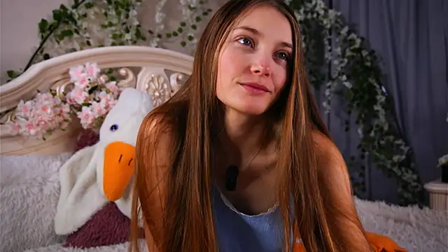 MonaEldon online show from December 2, 3:19 am