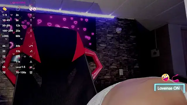 Charlotte greys online show from March 5, 10:16 pm