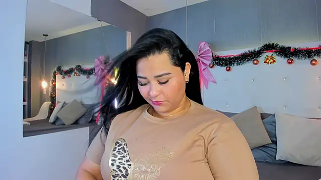 Clarigil online show from December 4, 9:04 pm