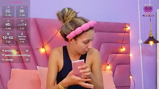 Beautifulskinny18 online show from February 20, 8:09 pm