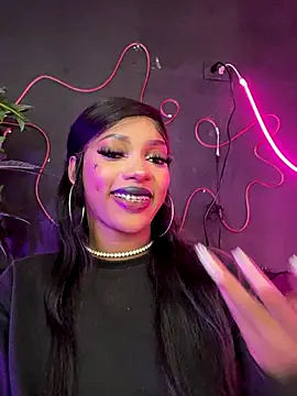 TIFFANYYSTAR online show from October 10, 3:39 pm