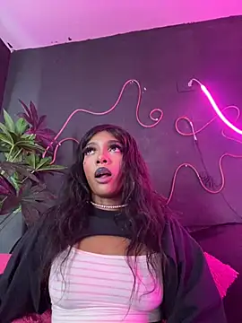 TIFFANYYSTAR online show from November 15, 8:32 pm