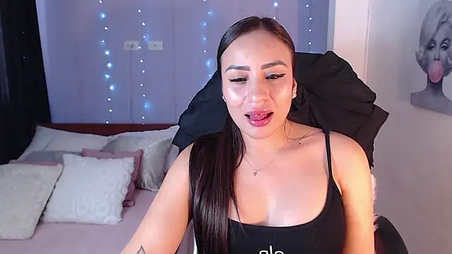 Paulina 627 online show from January 8, 5:50 pm