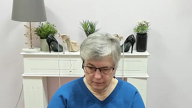 IrisDream online show from January 19, 7:04 am