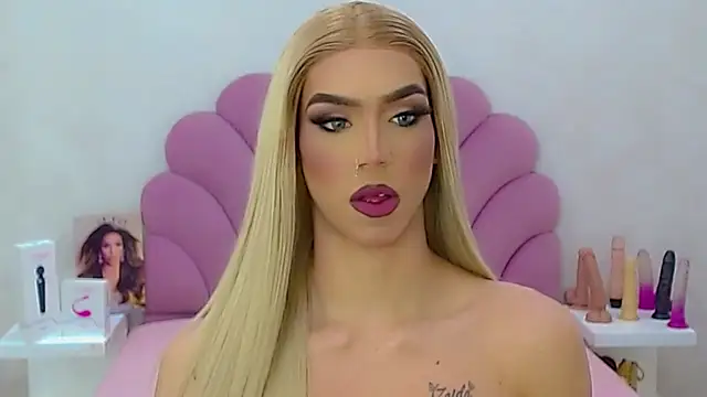 briana sex32 online show from February 22, 5:41 am