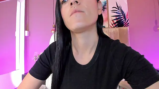 BellaClaiir online show from November 14, 4:07 pm