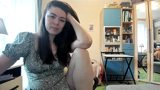 SofiaBells online show from August 4, 9:59 am