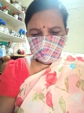 Snapshot of hotsangeetha chatting on September 28, 10:31 am hotsangeetha online show from September 28, 10:31 am