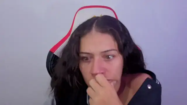 daniela rivasth online show from October 27, 3:46 am