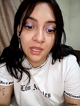 CORALINE GREYM online show from November 26, 4:13 am